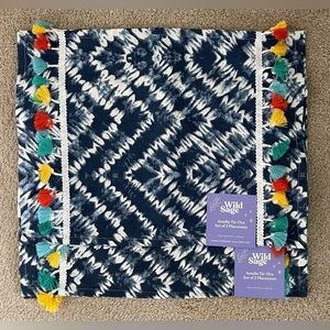 NWT Wild Sage Amelia BOHO Tie Dye Tassel Cotton Indigo Blue Placemats Set of 4